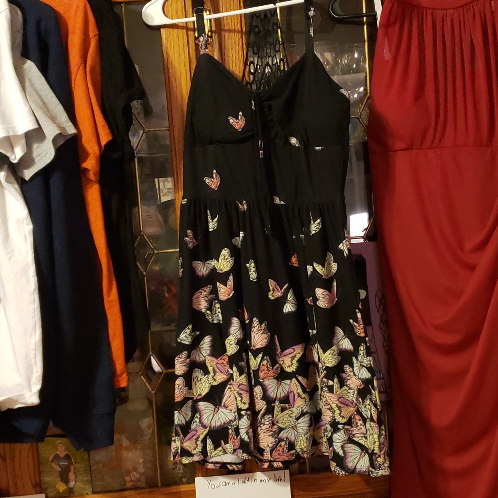Dress - Picture 2 of 2